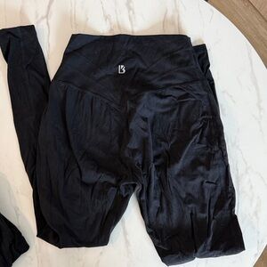 BuffBunny Black High-Waist Leggings